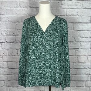 Pleione Women's M Green White Abstract Print Long Sleeve Blouse V Neck Chiccore